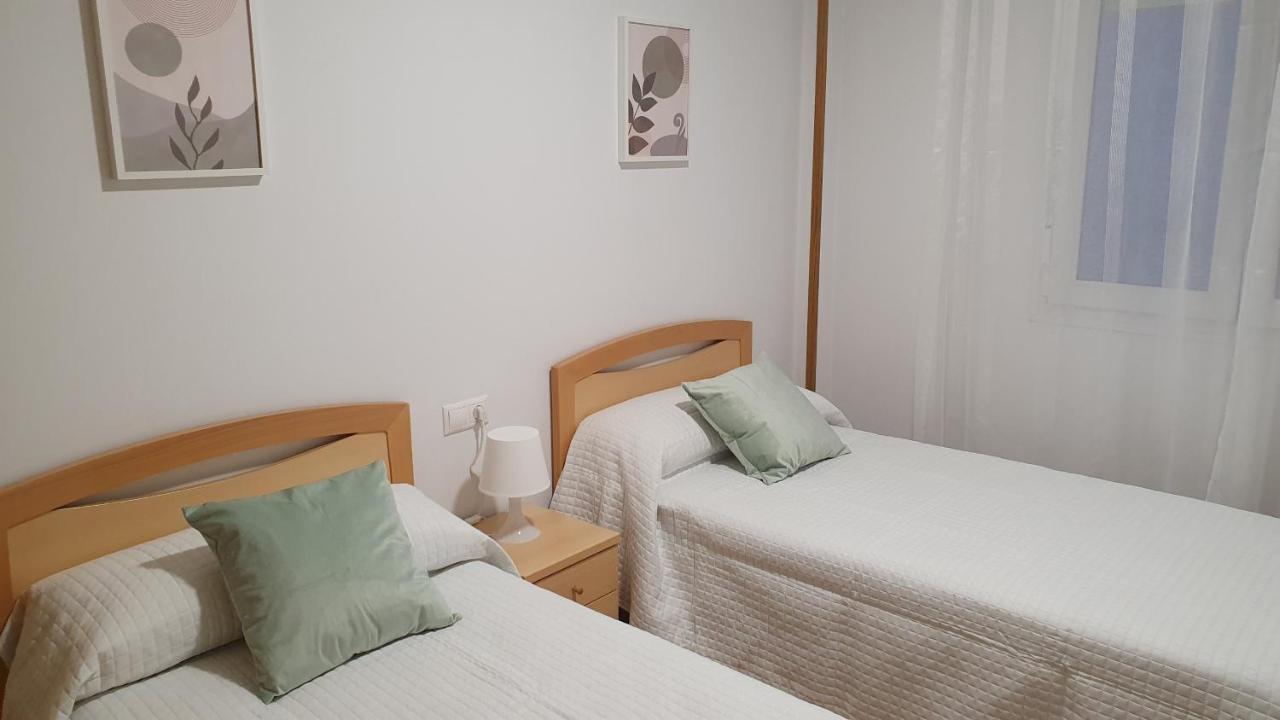 Miramar Appartement Viveiro Buitenkant foto